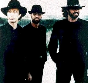 Bee_Gees_-_Massachusetts_1-kij7412-yfly11.jpg